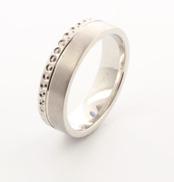 Patterned Designer White Gold Wedding Ring - Poeme